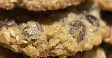 Oatmeal Raisin Cookies: The Ultimate Chewy, Spiced Delight