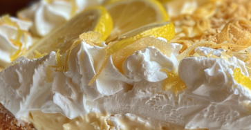 No-Bake Cream Cheese Lemonade Pie