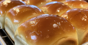 Easy Homemade Yeast Rolls