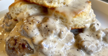 Biscuits and Sausage Gravy: A Hearty, Comforting Classic