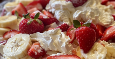 Strawberry Banana Cheesecake Salad