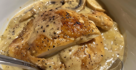 Comforting Slow Cooker Chicken & Gravy